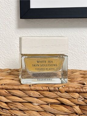 Elizabeth Arden White Tea Skin Solutions Replenishing Micro-Gel Cream 1.7 oz 50m